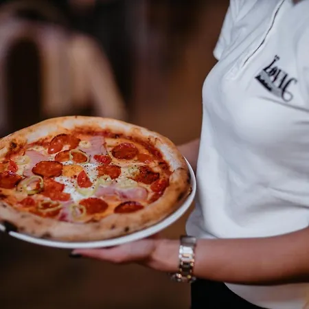 Restoran Lovac Hotel